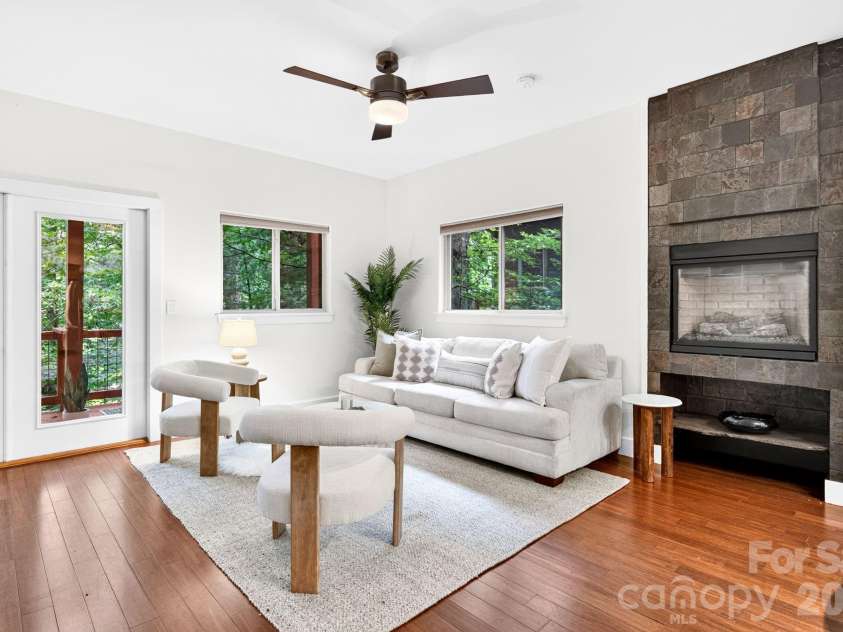 59 Morningside Drive, Asheville, NC 28806.  MLS# CAR4351304, YatesRealty ID 6136. Stunning slate fireplace