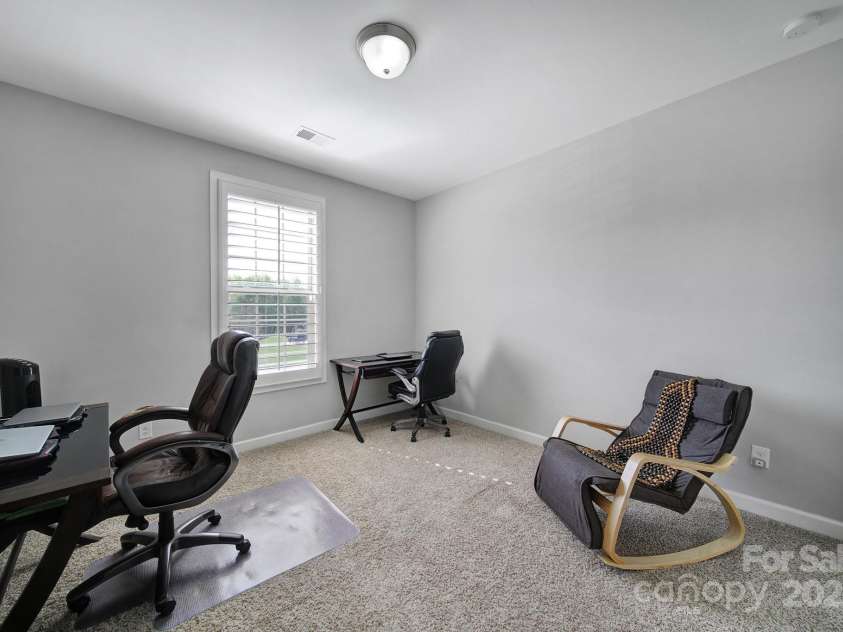 610 Blaise Court, Matthews, NC 28104.  MLS# CAR4243862, YatesRealty ID 6137. 