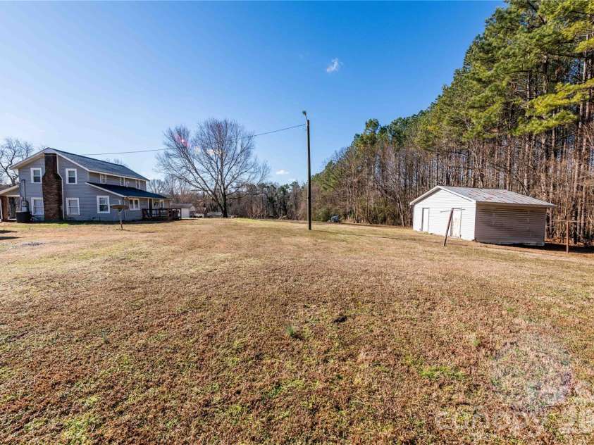470 & 460 Moose Road, Mount Pleasant, NC 28124.  MLS# CAR4346146, YatesRealty ID 6139. 
