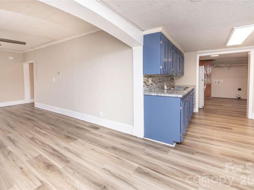 470 & 460 Moose Road, Mount Pleasant, NC 28124.  MLS# CAR4346146, YatesRealty ID 6139. Kitchen