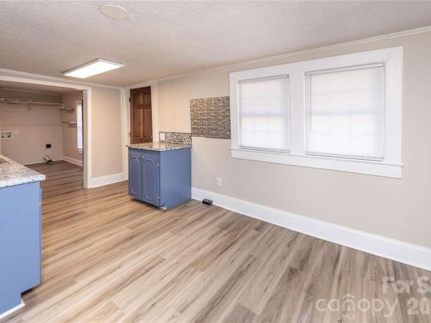 470 & 460 Moose Road, Mount Pleasant, NC 28124.  MLS# CAR4346146, YatesRealty ID 6139. Kitchen