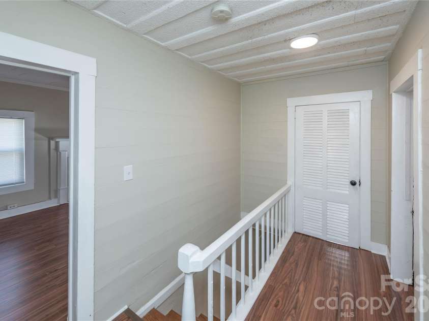 470 & 460 Moose Road, Mount Pleasant, NC 28124.  MLS# CAR4346146, YatesRealty ID 6139. Upstairs Hall
