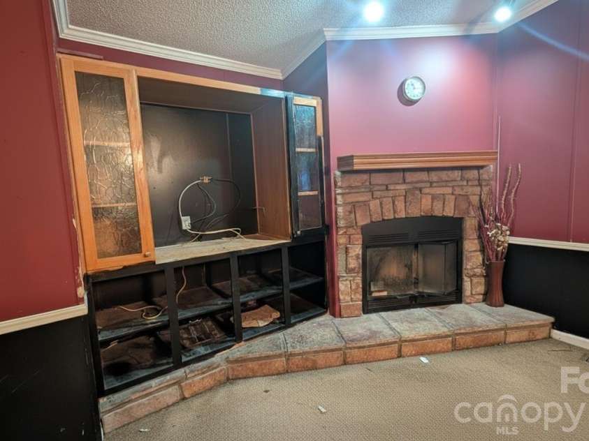 1163 Pit A Tat Road, Kershaw, SC 29067.  MLS# CAR4314214, YatesRealty ID 6141. Bonus room