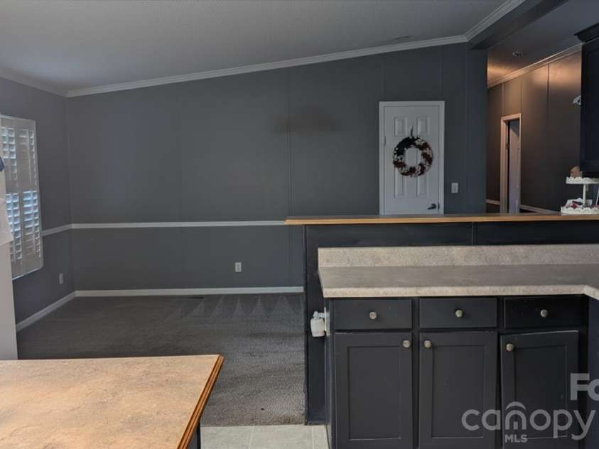 1163 Pit A Tat Road, Kershaw, SC 29067.  MLS# CAR4314214, YatesRealty ID 6141. Kitchen 