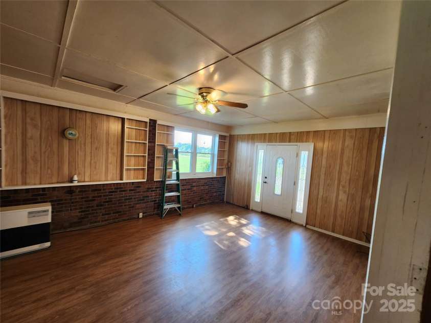 7390 Burke County Line Road, Hickory, NC 28602.  MLS# CAR4292250, YatesRealty ID 6142. 