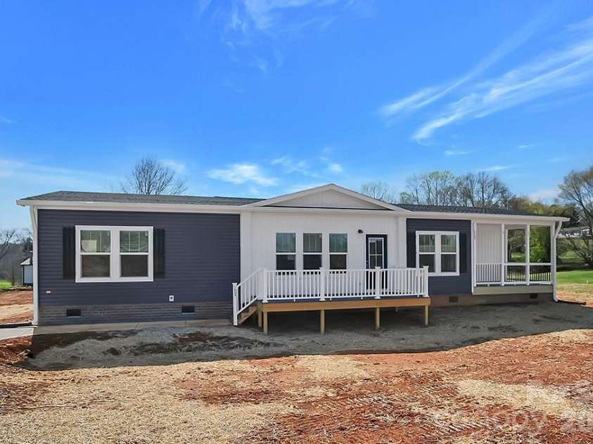 1423 Chatfield Road, Shelby, NC 28150.  MLS# CAR4360031, YatesRealty ID 6143. 