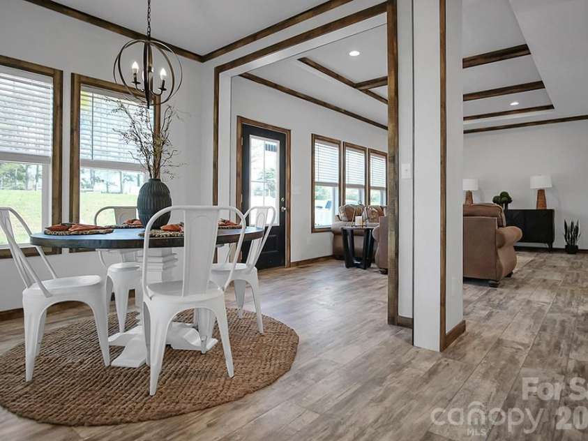1423 Chatfield Road, Shelby, NC 28150.  MLS# CAR4360031, YatesRealty ID 6143. 