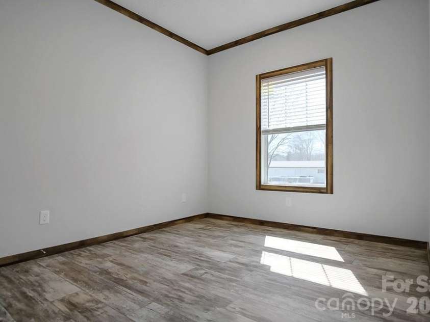 1423 Chatfield Road, Shelby, NC 28150.  MLS# CAR4360031, YatesRealty ID 6143. 