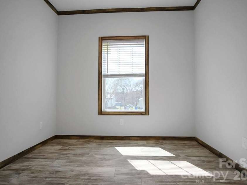 1423 Chatfield Road, Shelby, NC 28150.  MLS# CAR4360031, YatesRealty ID 6143. 