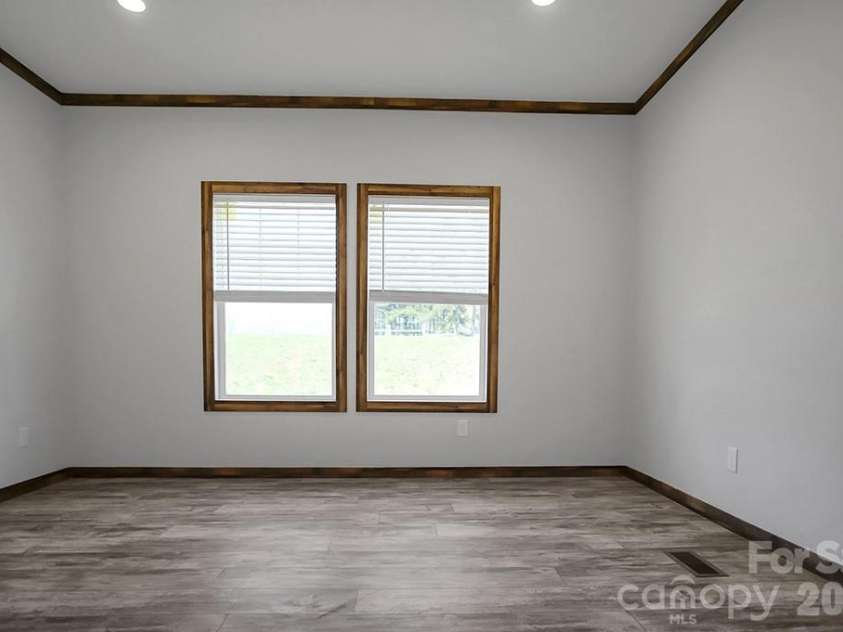 1423 Chatfield Road, Shelby, NC 28150.  MLS# CAR4360031, YatesRealty ID 6143. 