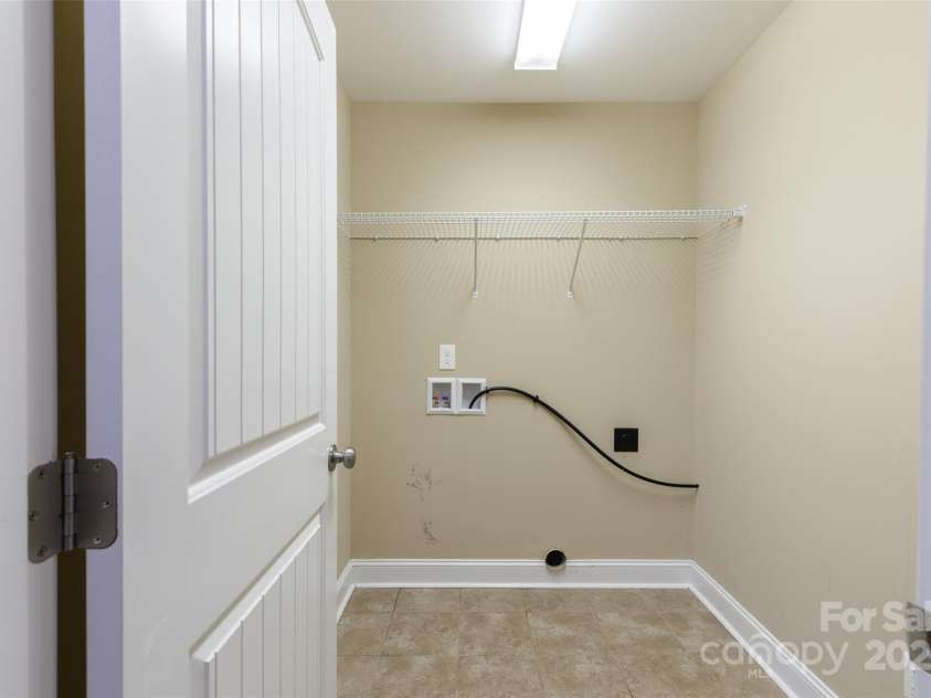 4193 He Propst Road, Maiden, NC 28650.  MLS# CAR4248027, YatesRealty ID 6143. 