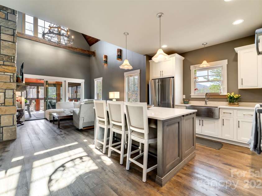 117 Amberleaf Way, Cullowhee, NC 28723.  MLS# CAR4244363, YatesRealty ID 6145. 