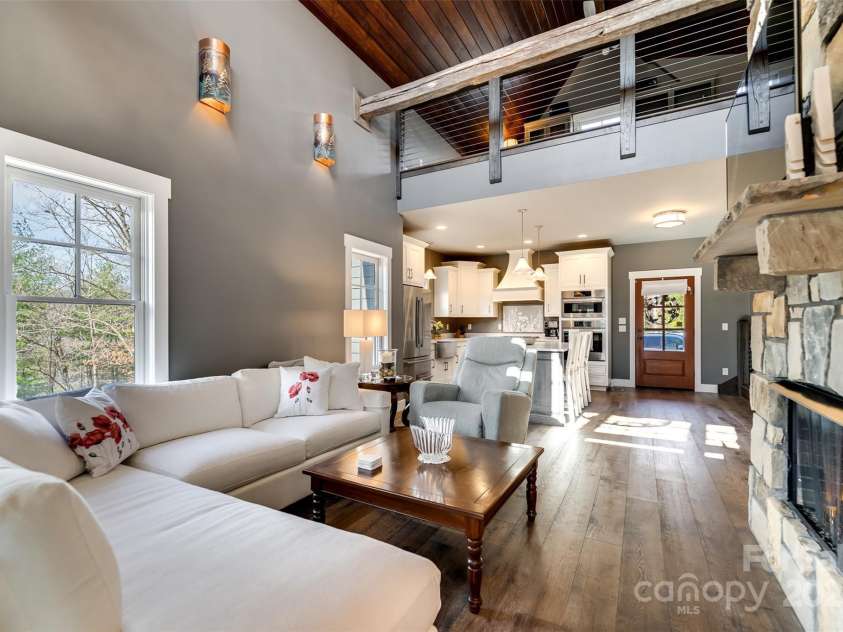 117 Amberleaf Way, Cullowhee, NC 28723.  MLS# CAR4244363, YatesRealty ID 6145. 