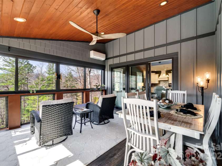 117 Amberleaf Way, Cullowhee, NC 28723.  MLS# CAR4244363, YatesRealty ID 6145. 