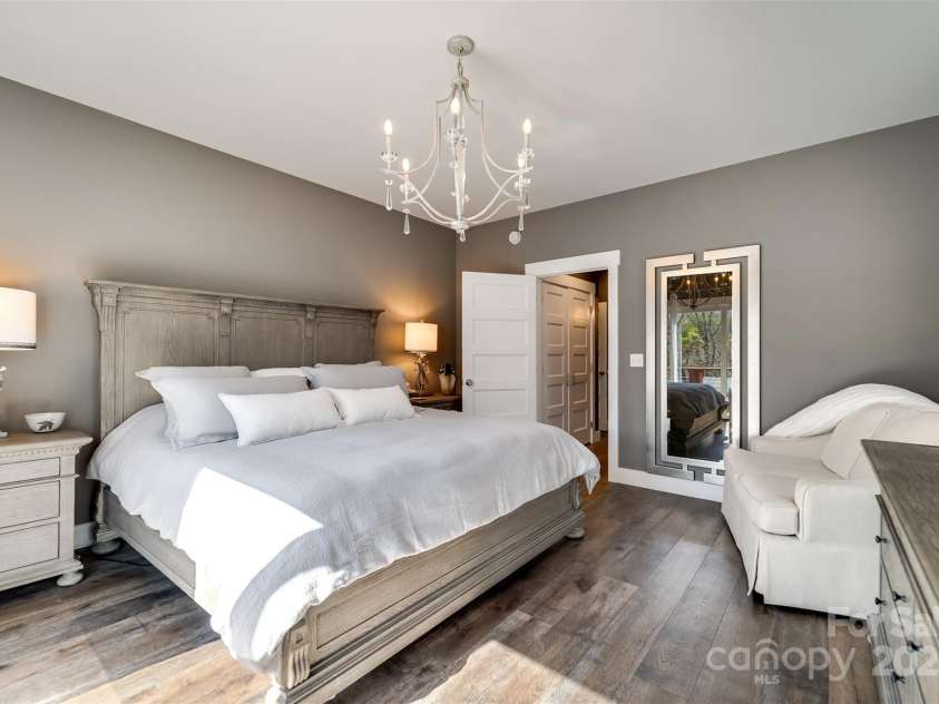 117 Amberleaf Way, Cullowhee, NC 28723.  MLS# CAR4244363, YatesRealty ID 6145. 