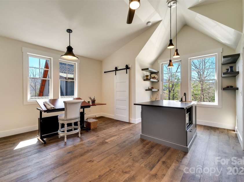 117 Amberleaf Way, Cullowhee, NC 28723.  MLS# CAR4244363, YatesRealty ID 6145. 