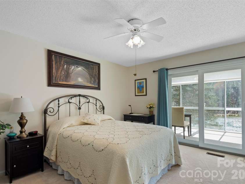 116 Lakeview Court, Brevard, NC 28712.  MLS# CAR4360444, YatesRealty ID 6146. 