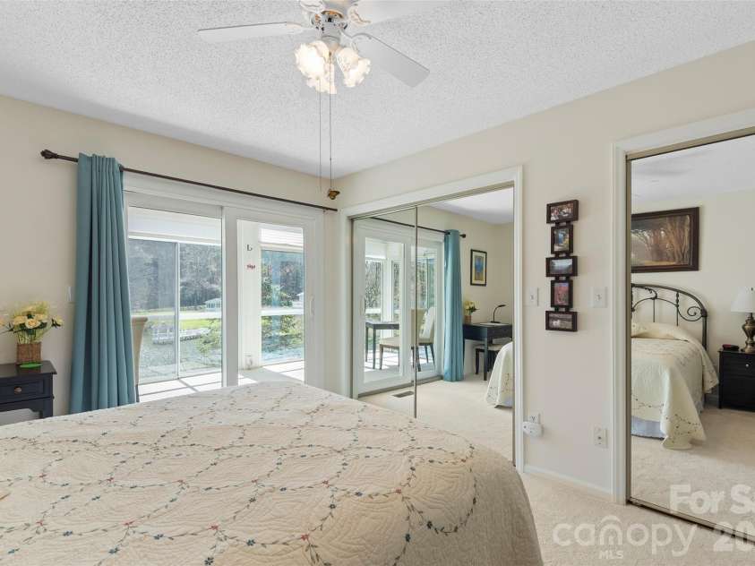 116 Lakeview Court, Brevard, NC 28712.  MLS# CAR4360444, YatesRealty ID 6146. 