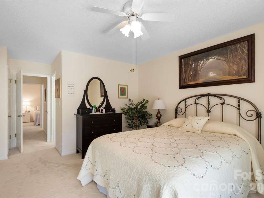 116 Lakeview Court, Brevard, NC 28712.  MLS# CAR4360444, YatesRealty ID 6146. 