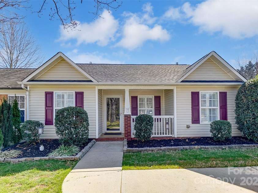 1362 Copper Creek Lane, Fort Mill, SC 29715.  MLS# CAR4225019, YatesRealty ID 6146. 