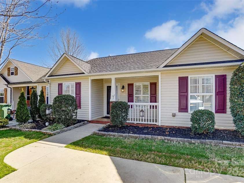 1362 Copper Creek Lane, Fort Mill, SC 29715.  MLS# CAR4225019, YatesRealty ID 6146. 