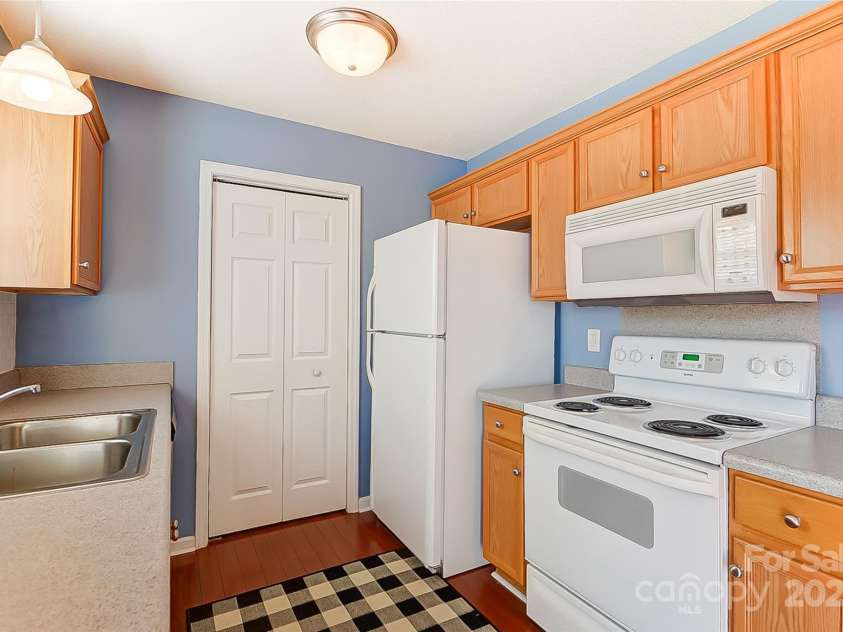 1362 Copper Creek Lane, Fort Mill, SC 29715.  MLS# CAR4225019, YatesRealty ID 6146. 