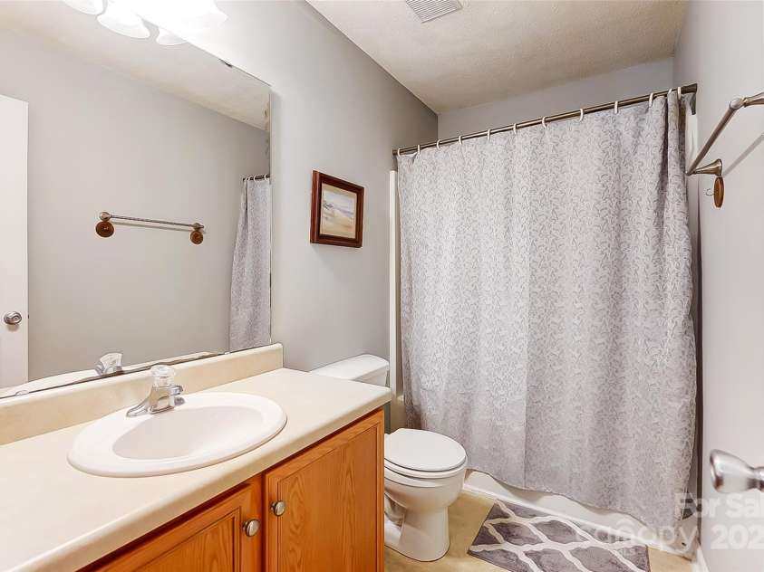 1362 Copper Creek Lane, Fort Mill, SC 29715.  MLS# CAR4225019, YatesRealty ID 6146. 