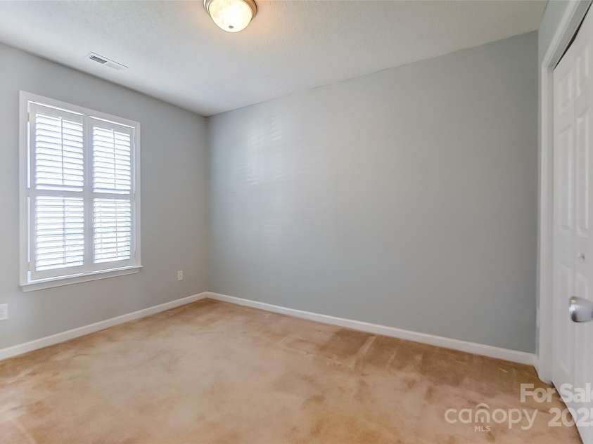 1362 Copper Creek Lane, Fort Mill, SC 29715.  MLS# CAR4225019, YatesRealty ID 6146. 