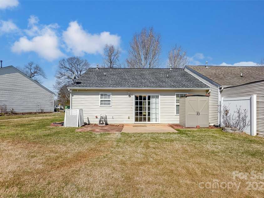 1362 Copper Creek Lane, Fort Mill, SC 29715.  MLS# CAR4225019, YatesRealty ID 6146. 