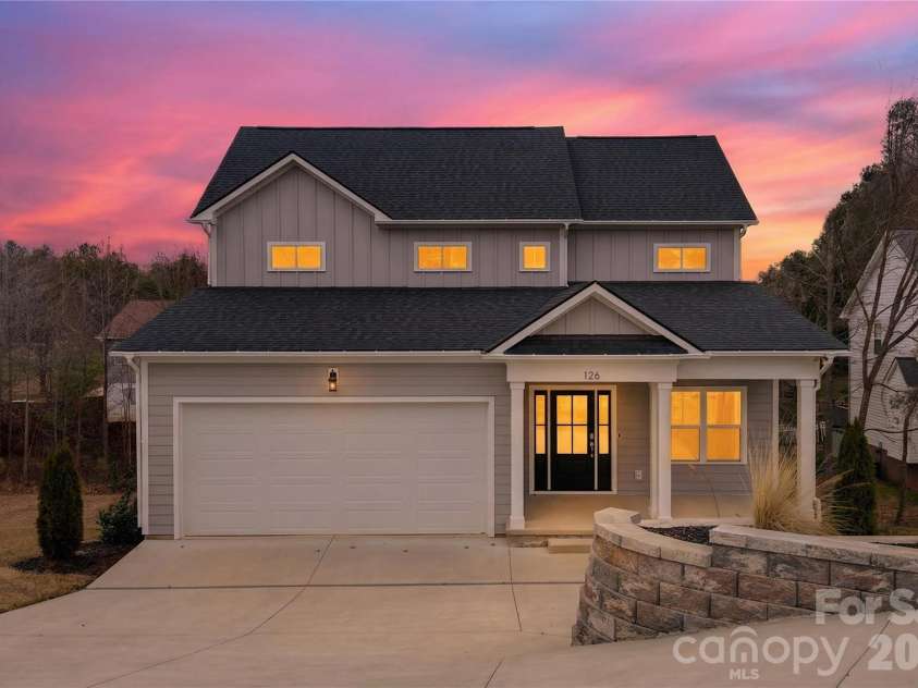 126 Meadow Glen Drive, Troutman, NC 28166.  MLS# CAR4340501, YatesRealty ID 6147. 