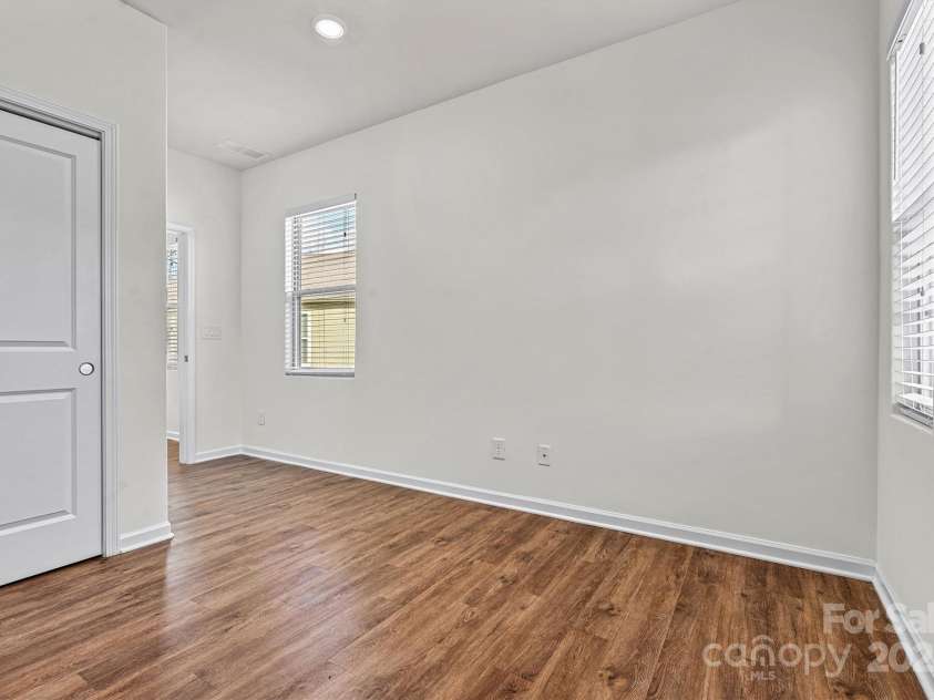 322 Flat Rock Drive, Denver, NC 28037.  MLS# CAR4243514, YatesRealty ID 6148. 