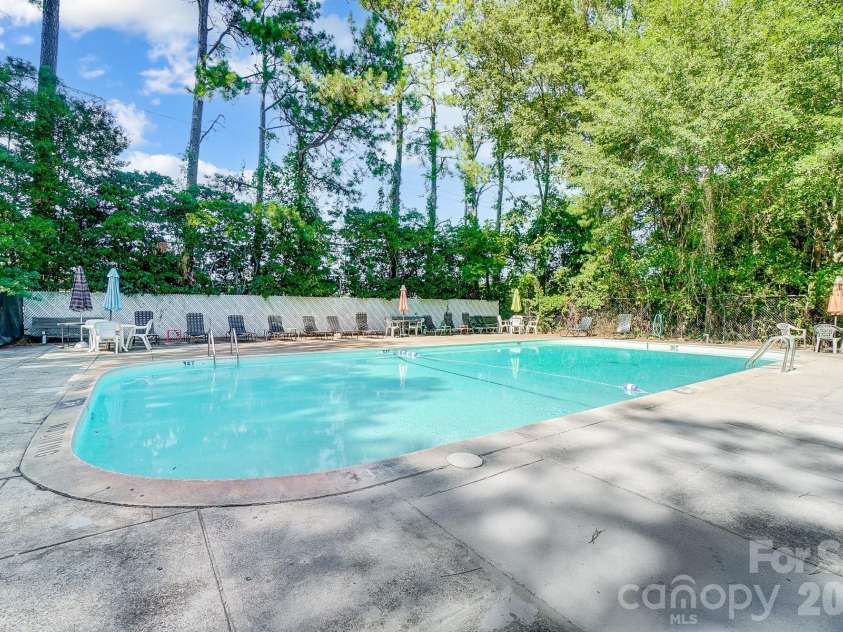 8518 Castle Pine Court, Charlotte, NC 28226.  MLS# CAR4352387, YatesRealty ID 6148. 