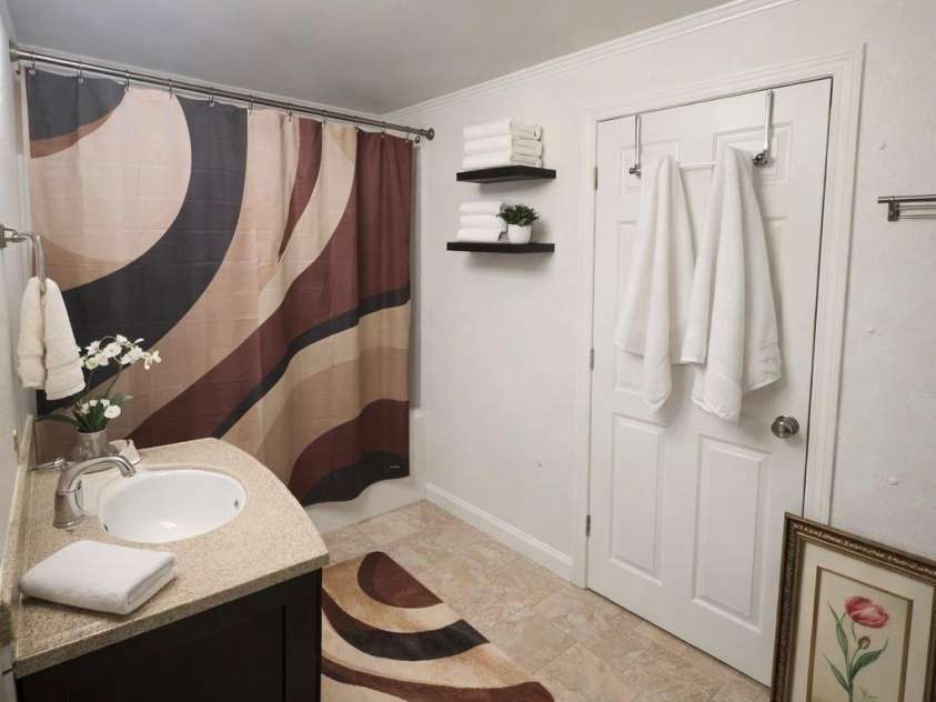 214 Oregon Street, Charlotte, NC 28208.  MLS# CAR4344261, YatesRealty ID 6149. 