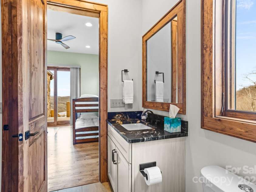 352 Great Sky Drive, Banner Elk, NC 28604.  MLS# CAR4247285, YatesRealty ID 6150. 