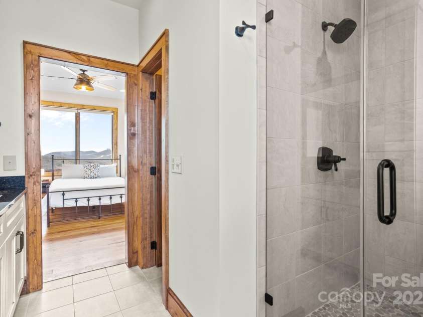 352 Great Sky Drive, Banner Elk, NC 28604.  MLS# CAR4247285, YatesRealty ID 6150. 