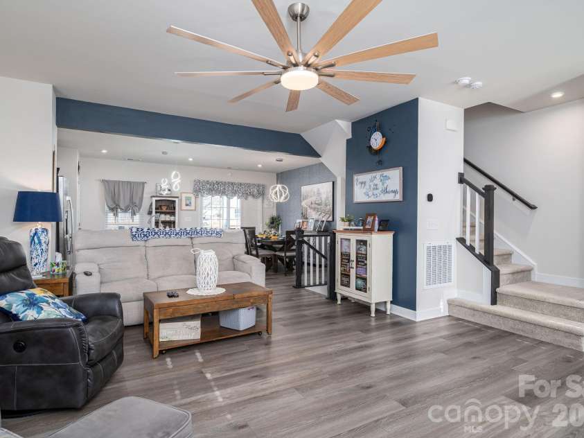 1937 Tupelo Grove Lane, Gastonia, NC 28054.  MLS# CAR4344471, YatesRealty ID 6151. 