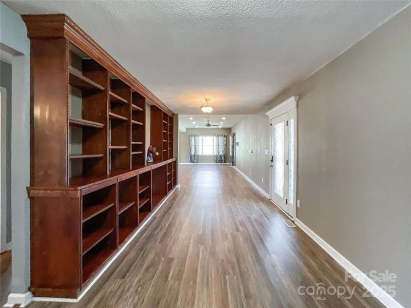 1589 Lakewood Drive, Rock Hill, SC 29732.  MLS# CAR4227001, YatesRealty ID 6152. Entry