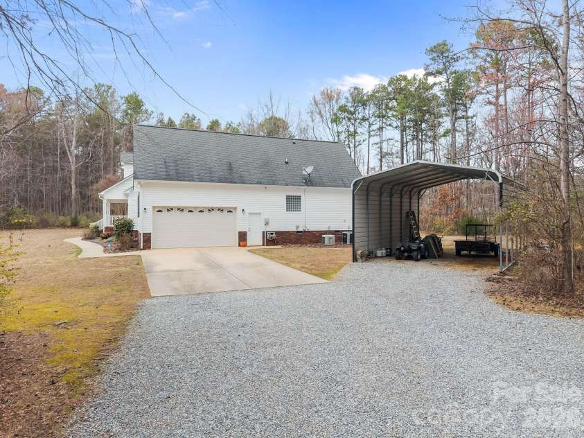 1749 Sells Road, Salisbury, NC 28144.  MLS# CAR4354057, YatesRealty ID 6152. 