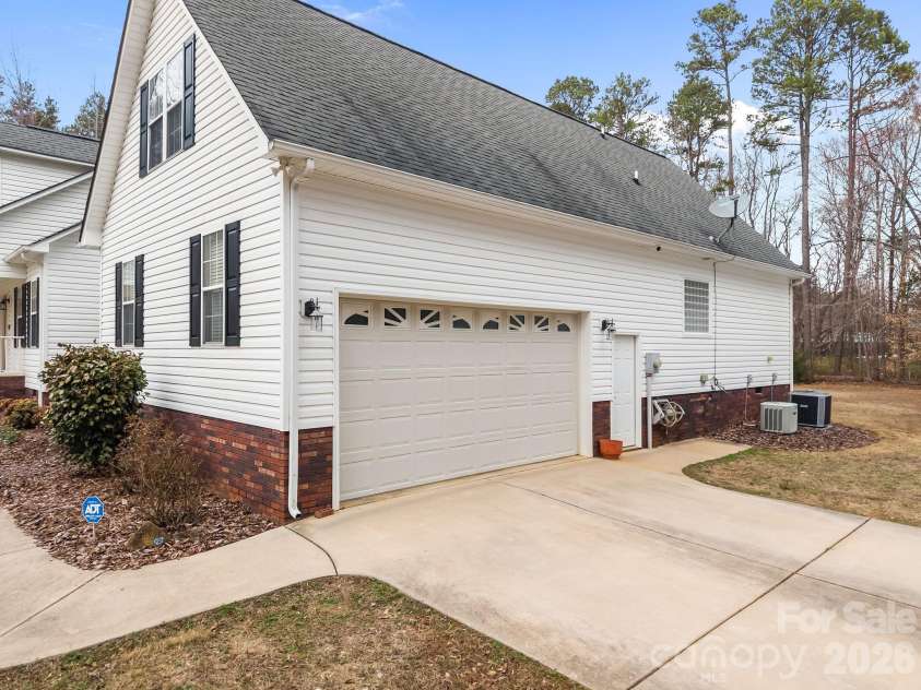 1749 Sells Road, Salisbury, NC 28144.  MLS# CAR4354057, YatesRealty ID 6152. 