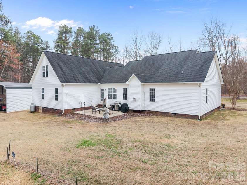 1749 Sells Road, Salisbury, NC 28144.  MLS# CAR4354057, YatesRealty ID 6152. 