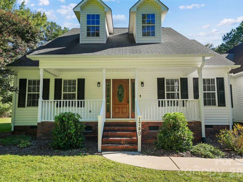 1749 Sells Road, Salisbury, NC 28144.  MLS# CAR4429314, YatesRealty ID 6152. 