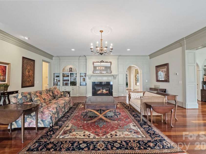 393 Youngs Bend Road, Kershaw, SC 29067.  MLS# CAR4317045, YatesRealty ID 6155. Custom millwork and a designer fireplace