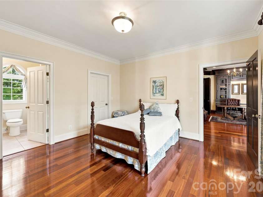 393 Youngs Bend Road, Kershaw, SC 29067.  MLS# CAR4423176, YatesRealty ID 6155. 2nd bedroom in in-law suite