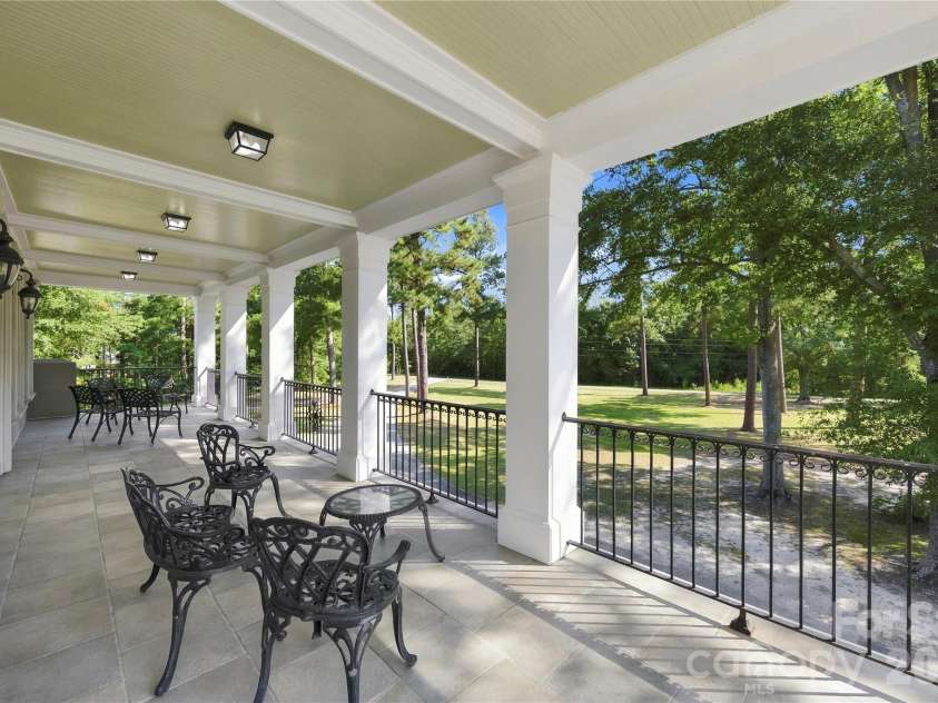 393 Youngs Bend Road, Kershaw, SC 29067.  MLS# CAR4423176, YatesRealty ID 6155. 