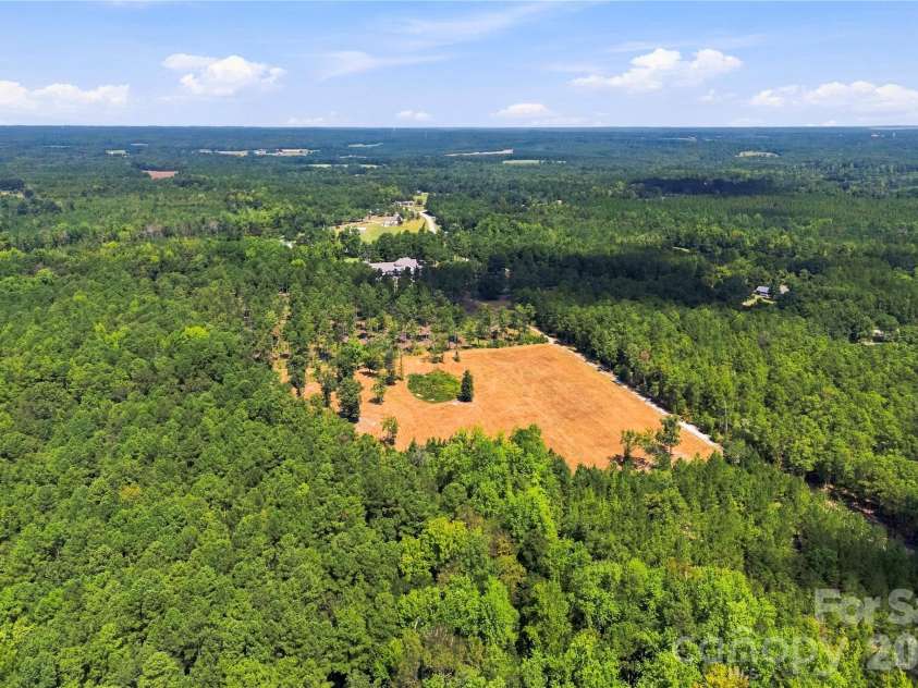 393 Youngs Bend Road, Kershaw, SC 29067.  MLS# CAR4423176, YatesRealty ID 6155. 