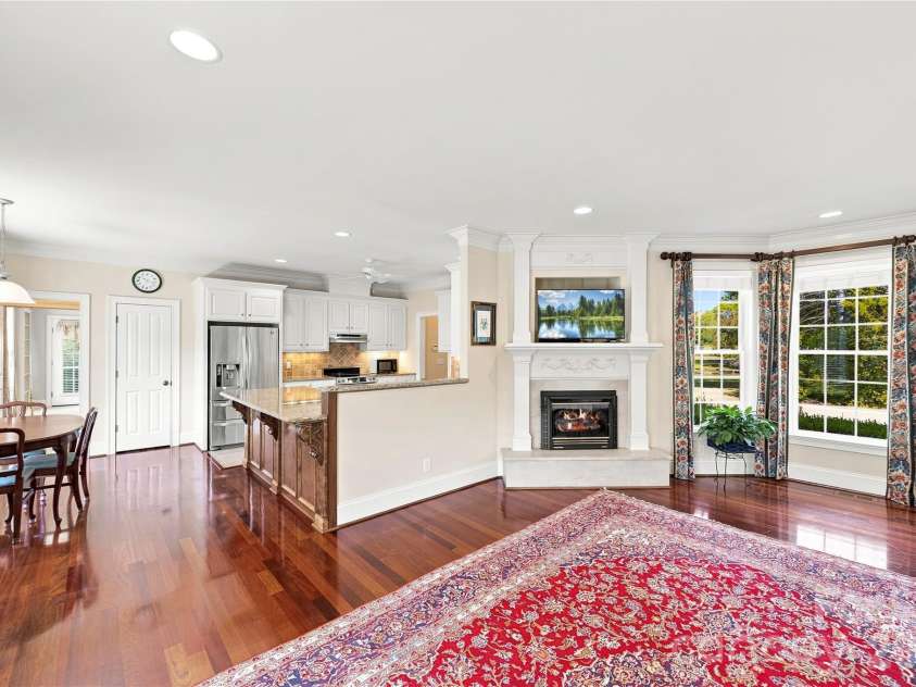 393 Youngs Bend Road, Kershaw, SC 29067.  MLS# CAR4423176, YatesRealty ID 6155. In-law suite living room