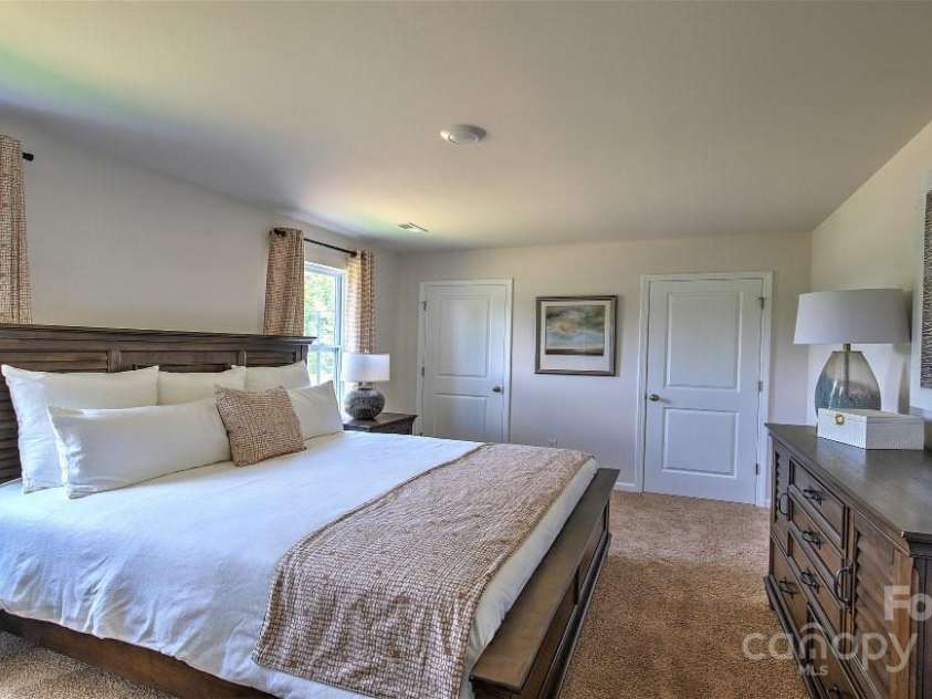 33 Virginia Commons Drive, Arden, NC 28704.  MLS# CAR4158592, YatesRealty ID 6156. 