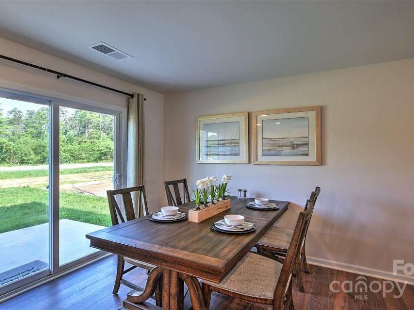 42 Virginia Commons Drive, Arden, NC 28704.  MLS# CAR4194850, YatesRealty ID 6157. 