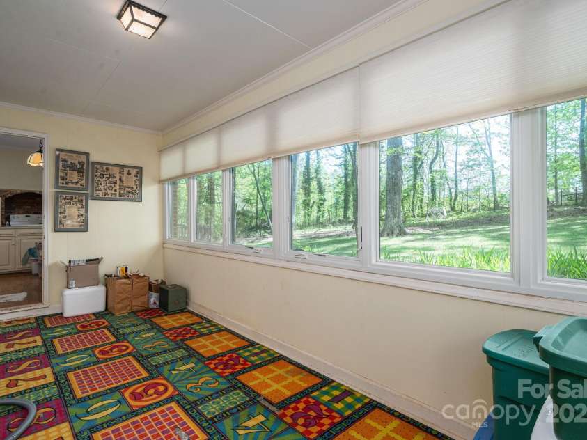 1058 General Hoke Drive, Lincolnton, NC 28092.  MLS# CAR4246509, YatesRealty ID 6158. 