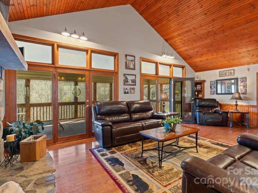 825 Posey Blanton Road, Sylva, NC 28779.  MLS# CAR4237679, YatesRealty ID 6159. 